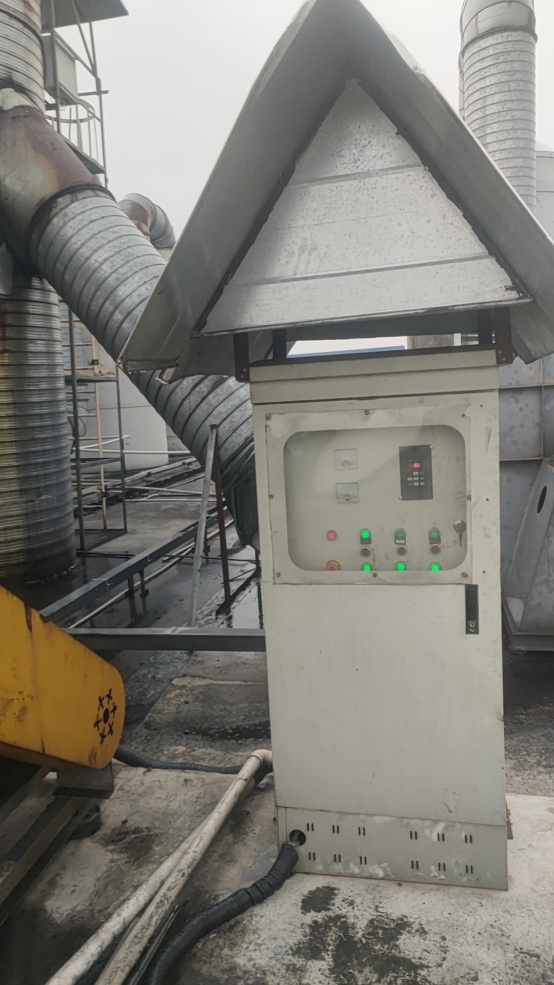 我司維修的變頻器投入正常運行